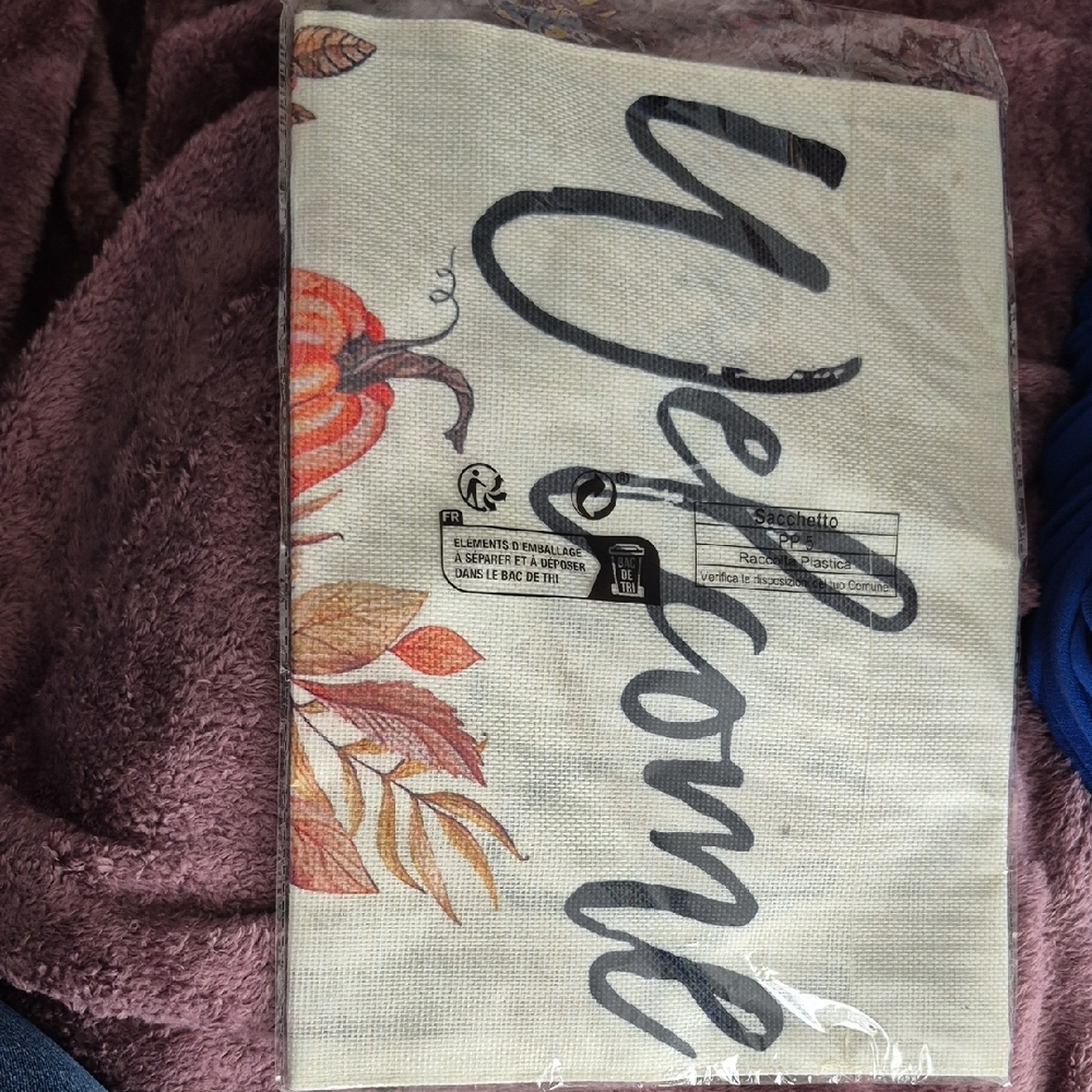 Fall garden flag
